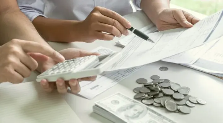 عوامل موثر و تاثیرگذار بر حقوق و دستمزد