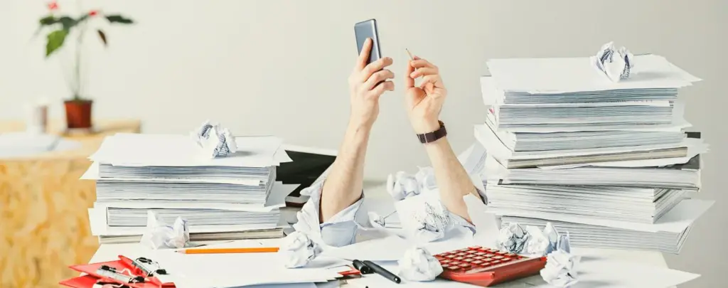 تنش در محیط کار